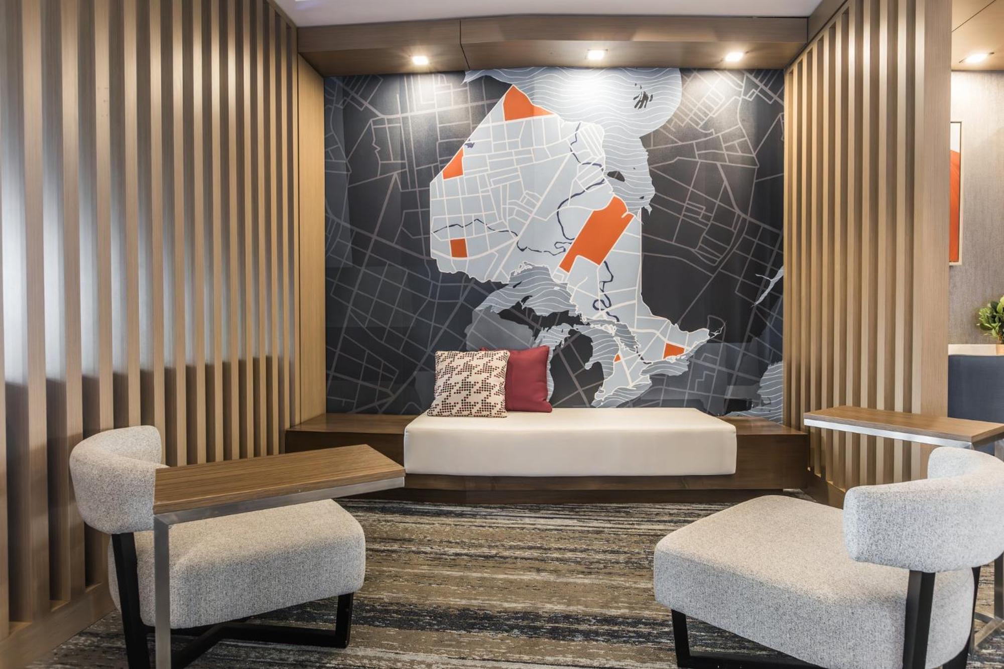 Holiday Inn Express & Suites - Toronto Airport South By Ihg Εξωτερικό φωτογραφία