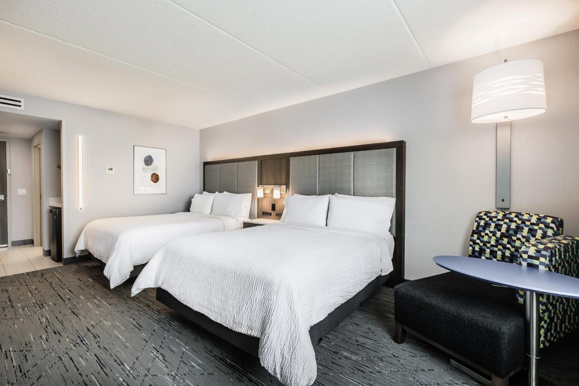 Holiday Inn Express & Suites - Toronto Airport South By Ihg Εξωτερικό φωτογραφία